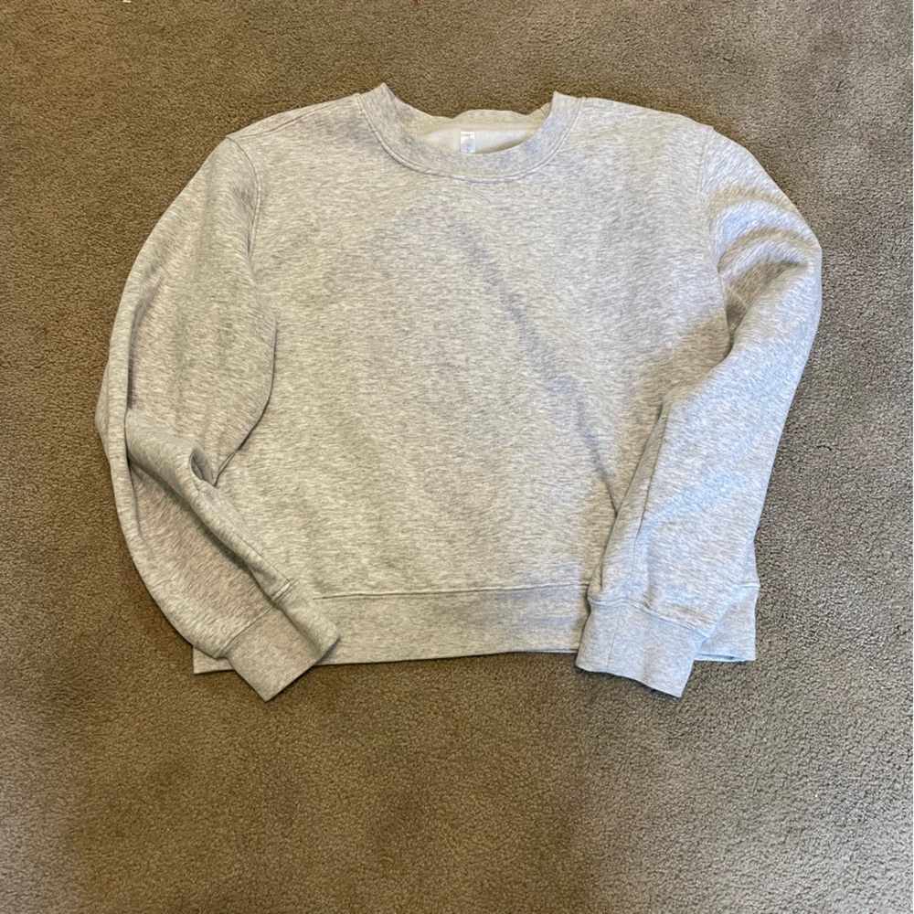 Fabletics lite gray crewneck